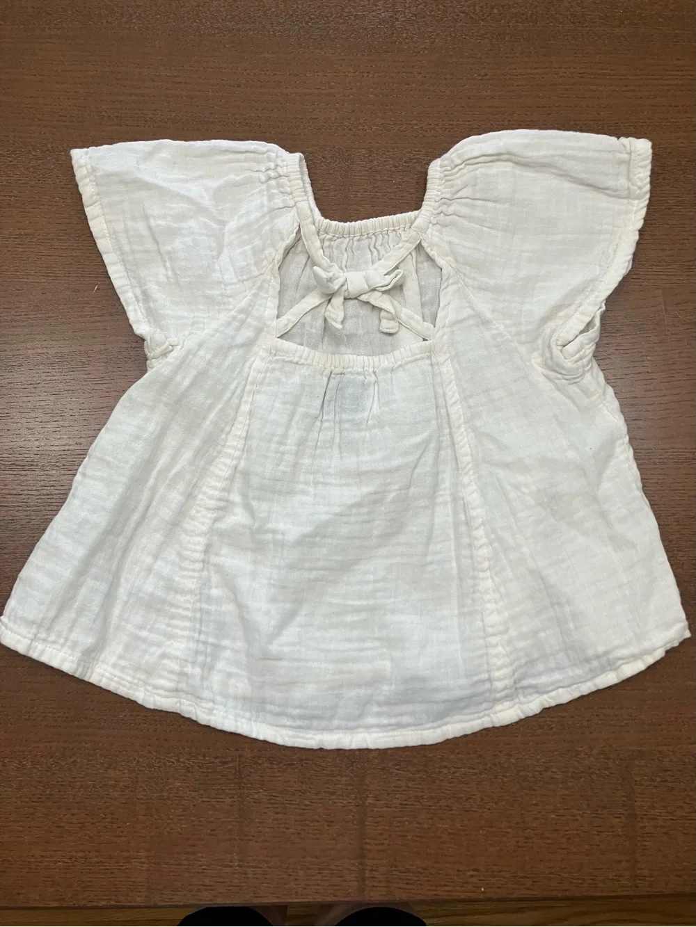 Old Navy Cream Gauze Flutter-Sleeve Top